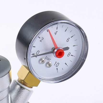 Adjustable pressure reducing valve with integrated pressure gauge for hot and cold water, brass pipe valve for home, commercial and industrial use (DN15).