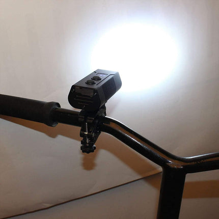Bicycle lamp - High lumen bicycle headlamp, 2 LEDs - Super bright headlamp - 7 modes for all bicycles, mountain bikes, racing bikes - Rechargeable via USB.