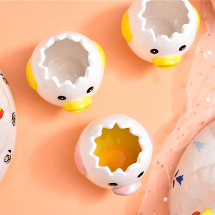 Egg White Separator - Ceramic Egg Yolk Separator - Portable Kitchen Gadget - Yellow Chicken - 2 Pieces.