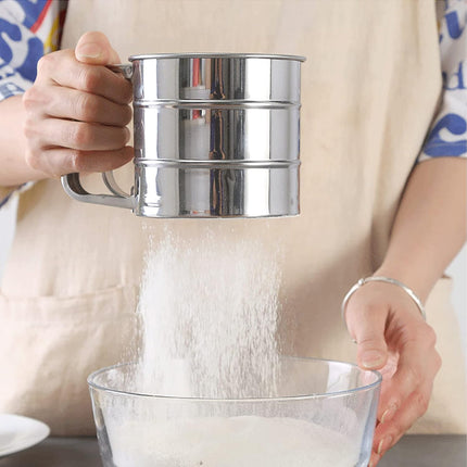 Flour Sieve - Stainless Steel Hand Flour Sieve - Manual Flour Press Cup for Home Kitchens - Large Baking Sieve Cup - For Icing Cake Flour - Silver.