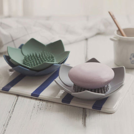 Silicone Soap Dishes with Draining - Lotus Shaped Bathroom Bar Soap Holder for Shower - Soap Tray for Kitchen Sink - Floral Shape Soap Saver for Counter Bathtub(1/4 Pack) Green.