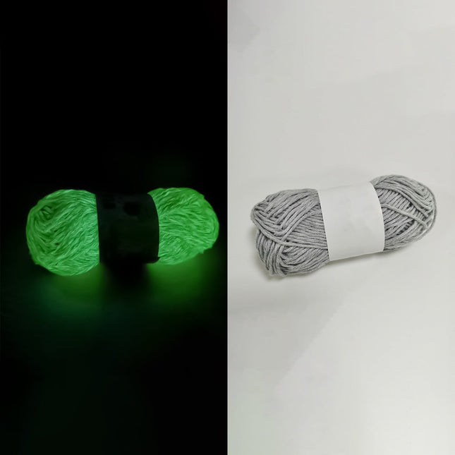 LGCASL Diy Glow in the Dark Yarn*1 Diy Glow Yarn Glow in the Dark Yarn for Crochet Glow Yarn for Knitting Crocheting Crafts Sewing Beginners Christmas Decorations, Onion Yellow Diy Yarn Gray.