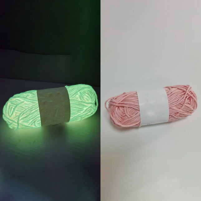 LGCASL Diy Glow in the Dark Yarn*1 Diy Glow Yarn Glow in the Dark Yarn for Crochet Glow Yarn for Knitting Crocheting Crafts Sewing Beginners Christmas Decorations, Onion Yellow Diy Yarn Pink.