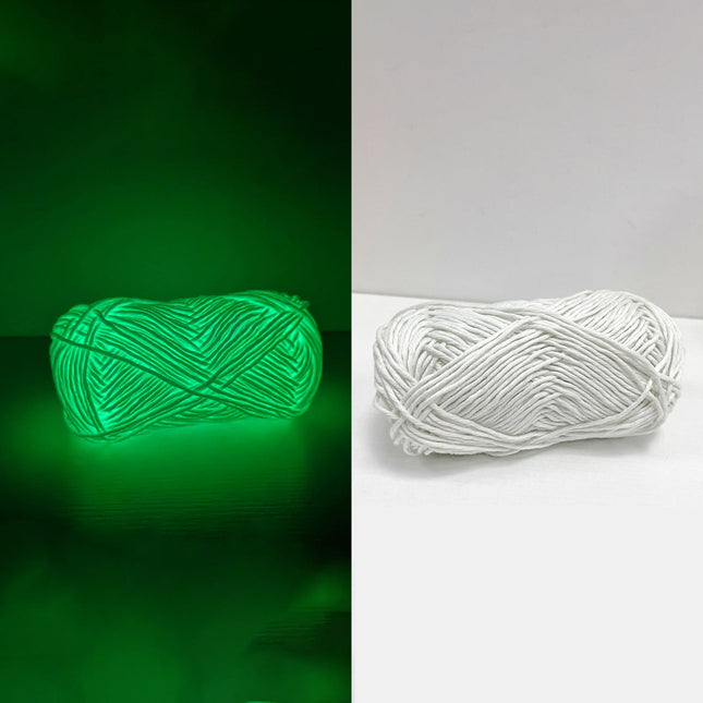 LGCASL Diy Glow in the Dark Yarn*1 Diy Glow Yarn Glow in the Dark Yarn for Crochet Glow Yarn for Knitting Crocheting Crafts Sewing Beginners Christmas Decorations, Onion Yellow Diy Yarn White.