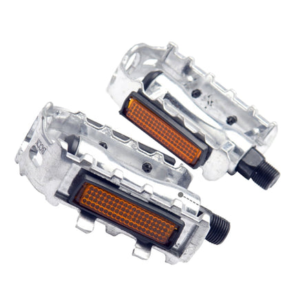 Worgeous 1 Pair of Silver Aluminum Alloy Mountain Bike Pedals with Anti slip Spikes.
