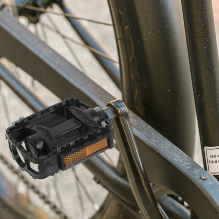 SWETRACE 1 Pair Outdoor Bike Pedals Stable Riding Fine Craft Design Black.