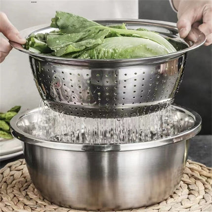 4 Pcs Kitchen Mixing Bowls with Grater Lid Stainless Steel Construction.