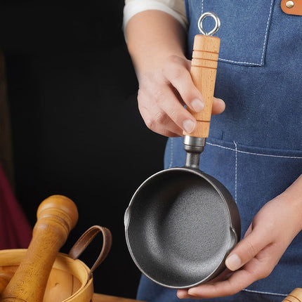 Deepened cast iron oil pouring pan mini pan for hot milk and frying eggs.