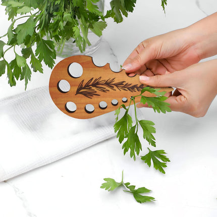 Herb Stripper 8 Holes,Herb Stripper Tool,Wooden Herb Stripper Vegetable Leaf Remover,Different Aperture Designs Wood Stripping Strippers Suitable for Herbs, Parsley, Coriander, Thyme Khaki.