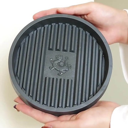 Universal Plunger Tray and Mat,Toilet Plunger Holder with Drip Tray,Quick Air Drying for Bathroom and Kitchen,Thick Plastic Plant Saucer for Indoor Outdoor Potted Plants Black.
