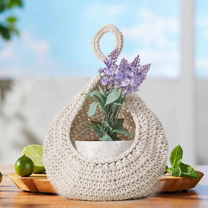 Woven Breads Baskets, Oval Small Fruit Baskets, Stackable Plastic Wicker Baskets for Serving Vegetables, Kitchen, Restaurant, Outdoor, Imitation Rattan, 1 Pcs, 7.48x5.11x2.75 13.78" x 11.81" Beige.