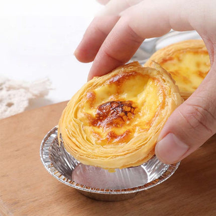 100 PCS Disposable Aluminum Foil Baking Cups,7x4x2cm Muffin and Cookie Molds,Oven Safe and No Cleaning Needed,Perfect for Cupcakes,Tartlets,and Party Treats,Convenient and Hygienic.