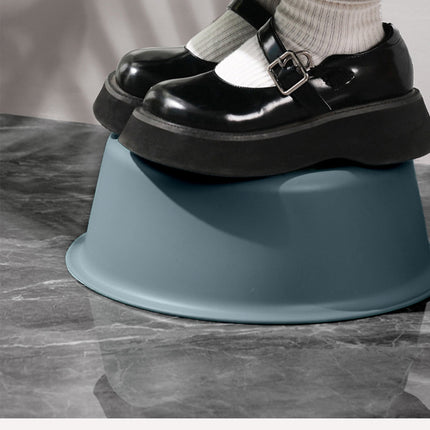 Wide Foot Wash Basin with Two-Color Design, Durable High-Temperature Plastic Washbasin for Laundry and Bathing, 13-Inch Round Shape with Large Capacity, Stable Flat Bottom for Home and Hotel Use C.