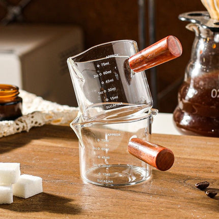 Espresso Measuring Cup - Shot Glass - Milk Jug - Coffee Accessories - Barista Tools - Measuring Cup Glass - Espresso Glasses - Sauce Jug - Measuring Glass - Mini Measuring Cup - Double Spout - Heat Resistant - Wooden Handle - Transparent - 2 Pieces.