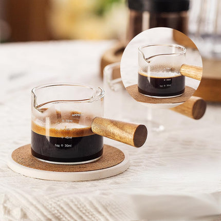 Espresso Measuring Cup - Shot Glass - Milk Jug - Coffee Accessories - Barista Tools - Measuring Cup Glass - Espresso Glasses - Sauce Jug - Measuring Glass - Mini Measuring Cup - Double Spout - Heat Resistant - Wooden Handle - Transparent - 2 Pieces.