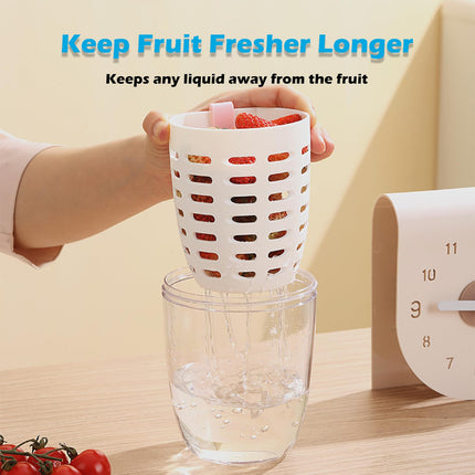 Fruit bowl to go - Lunch cup with fork - Yogurt cup - Salad cup - Storage container with colander - Snack box - School cup - Fruit pot - Take-away cup - On the road - Picnic - Kitchen accessories - Yellow - 1 piece.