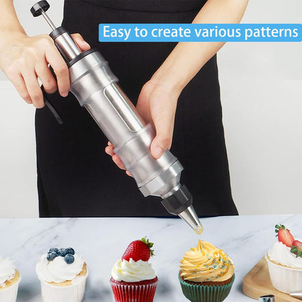 Whipped Cream Maker - Garnishing Syringe - Nozzle Set - Cake Decorating - Stainless Steel Nozzles - Cookie Press - Cupcake Decorating - Baking Tools - Professional Piping Bag Alternative - Kitchen Utensils - Baking Supplies - Silver - 1 Piece.