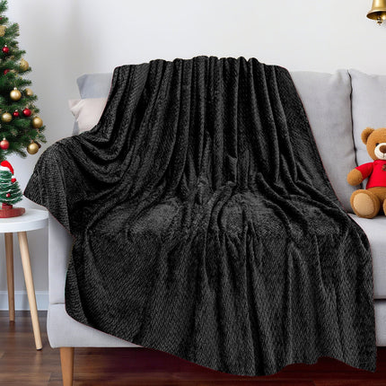 Christmas Solid Color Blanket, 59x39" Soft Warm Throw Blanket, Light-weight Plush Throw Blanket for Bed Sofa Camping Airplane Holiday Black.