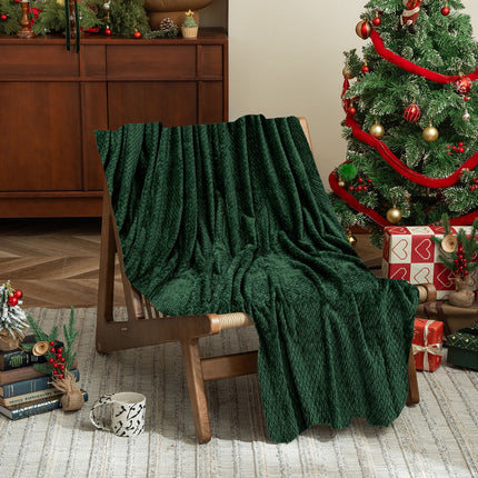 Christmas Solid Color Blanket, 59x39" Soft Warm Throw Blanket, Light-weight Plush Throw Blanket for Bed Sofa Camping Airplane Holiday Green.