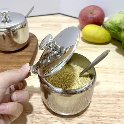 Sugar Bowl with Lid and Spoon, Stainless Steel Sugar Creamer Container, Round Seasoning Jar, Durable Seasoning Jar, for Coffee Bar Accessories, Kitchen Food Storage Jar L.