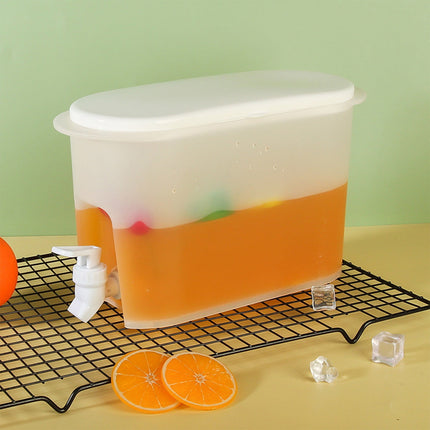 Beverage Drink Dispenser for Fridge, Plastic Beverage Dispenser with Spigot, Juice Container Sealed, Cold Hot Drink Jug for Christmas Party Supplies, Outdoor Camping Tools Clear.