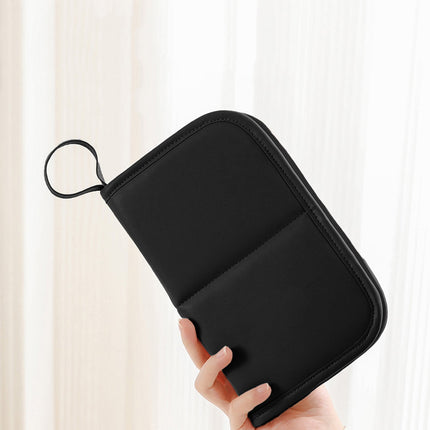 Makeup Brush Bag, Waterproof Stand-Up Makeup Brush Holder Organizer, Travel Make up Brush Pouch Cosmetic Bags, Painting and Makeup Bag, Large Capacity Makeup Brush Storage Bag Black.