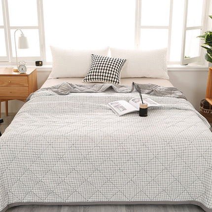 Summercome Cooling Quilt, Thin Quilts Summer Lightweight Comforter, Full Washed Cotton, Machine Washable, Soft Comfy Breathable Sleep Blanket for Hot Sleeper, Ultra-Cool Lightweight (Blue, Queen) Queen Light blue.