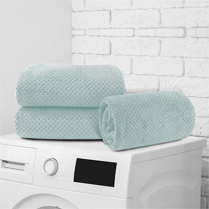 Chmadoxn Bath Towel, Oversize Bath Towel, 55×28 Inch Large Microfiber Bath Towels, Soft, Absorbent, and Quick Dry Towels for Bathroom, Pool, Beach, Swim, and Yoga, Large Bathroom Towels for Daily Use 55×28 in Green.