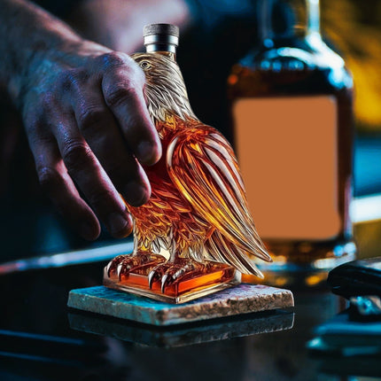 Darzheoy Wolf Whiskey Bottle, Funny Wolf Whiskey Bottle, 3D Wolf Shape Glass, Wine Decanter for Men Dad, Home Bar Dachshund Lover Decor C.