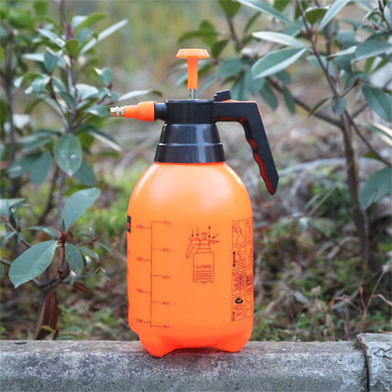 Darzheoy Handheld Garden Pump Sprayer, 2L Lawn & Garden Pressure Water Spray Bottle with Adjustable Brass Nozzle, for Plants and Other Cleaning Solutions Orange.