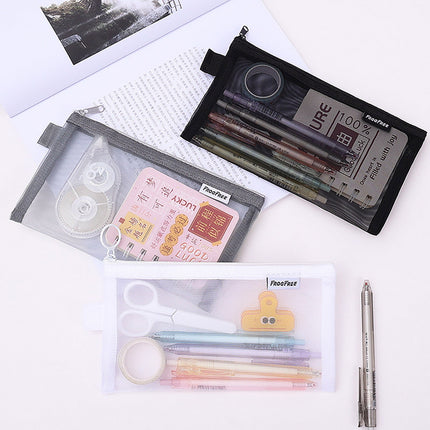 Health & Beauty > Cosmetic Storage > Cosmetic & Toiletry Bags.