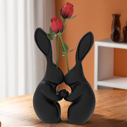 3D printed Easter bunny vase, ceramic-look plastic vase.black..