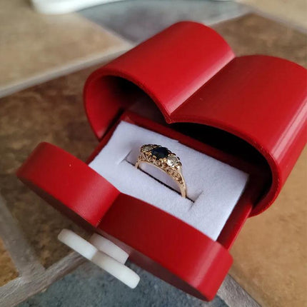 Mini Size Cute Heart-Shaped Jewelry Box (Single Drawer) Red and White.