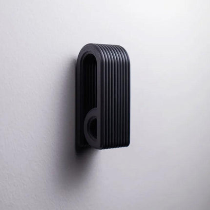 3D-printed press-lock towel hooks | Self-locking hooks, black.