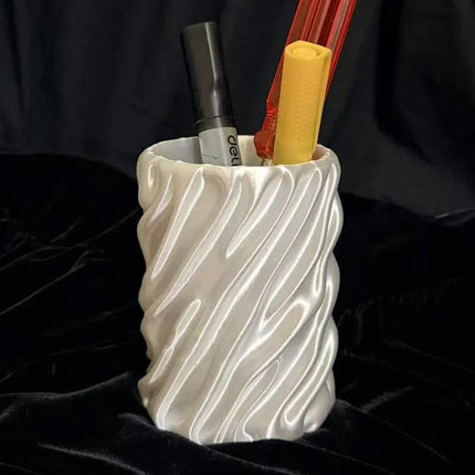 Sweet Bow Silk Pen Holder, White Silk.