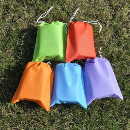 Folding picnic mat-Blue.