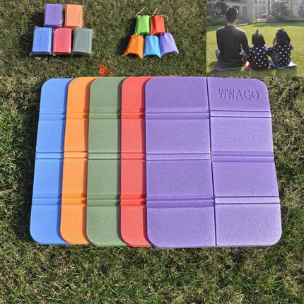 Folding picnic mat-Red.