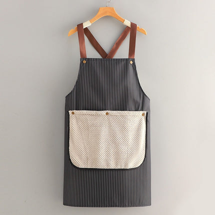 Apron - Kitchen Apron - Waterproof and Stain Resistant - Professional Cooking Apron - With Pockets and Removable Towels - Apron for Women and Men - Black.