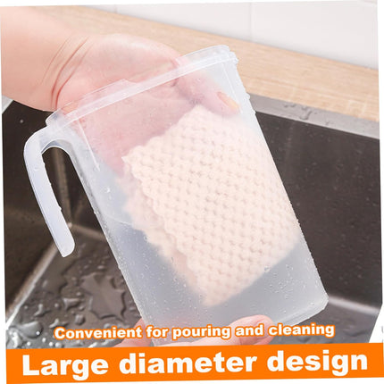 Cooling Water Jug, 1.5L and 2L plastic jug with filter lid, leak-proof for juice or iced tea.