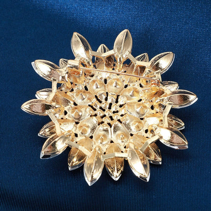 Rhinestone Flower Brooch Pin, 2.55" Fashion Large Crystal Flower Brooches for Women Floral Lapel Pins for Wedding Party Birthday Dance Banquet Dress Hat Suit Bag Accessories Jewelry.