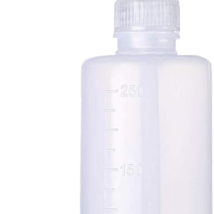 Squeeze Bottle Plant Watering Bottle 250ml 8oz Small Wash Bottle Squeeze Plastic Small Watering Can for Indoor Plants Succulent Watering Can (1pc).