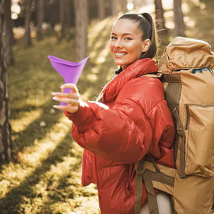 Female Urinal, 4PCS Portable Urination Device Pee Funnel for Travel Camping Hiking, Outdoor Activities, Camping, As a Gift for Women's Equality Day That Benefits Female Health.
