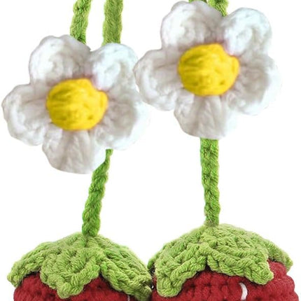 Crochet Strawberry Car Hanging Ornament, Handmade Knitted Mirror Hanging Car Interior Accessories, Car Rear View Mirror Charm, Cute Car Pendant Fruit for Gift Gardening Hanging (Red).