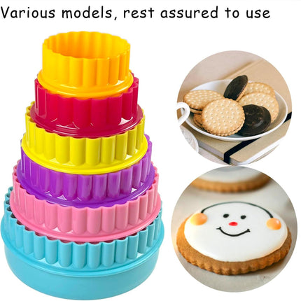 Cookie Biscuit Cutter Set, Two Side Cookie Cutters Plastic Set Multi-size Cake Fruit Vegetable Shapes Cutter Random color (Round Shaped, 6 Pack).