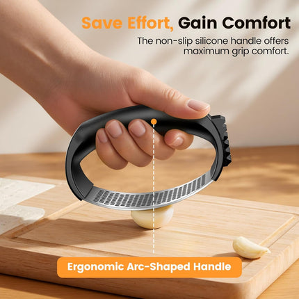 Garlic Press,Stainless Steel Garlic Mincer Crusher,Easy to Use and Clean,Ergonomic Handle,Easy Kitchen Gadget for Effortless Smashing,Kitchen Essentials,Home and Kitchen Utensils Accessories,Cooking.