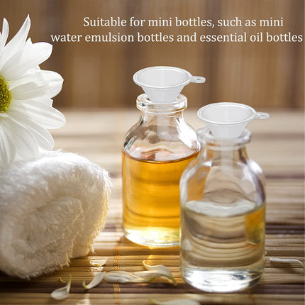 30 Pcs Small Mini Clear Plastic Funnels for Lab Bottles, Essential Oils, Perfumes, Spices, Sand Art, Powder.