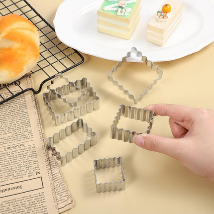6 Pcs Scalloped Cookie Cutter Set, Square Cookie Cutter, Wavy Rectangle Cookies Cutters Set Scalloped Cutters Reusable Cookies Mold with Jagged Edge Design for a Special Event Holiday Everyday Treat.