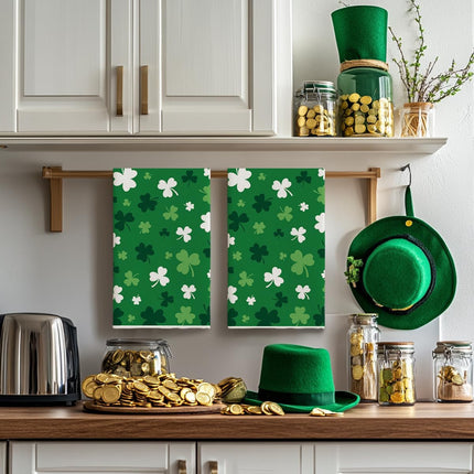 Green Clover Shamrock St. Patrick's Day Kitchen Towels Dish Towels, 18x26 Inch Farmhouse Holiday Spring Decoration Hand Towels Set of 2.
