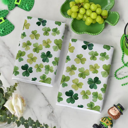 Beige Shamrocks St. Patrick's Day Kitchen Towels Dish Towels, 18x26 Inch Seasonal Spring Decoration Hand Towels Set of 2.