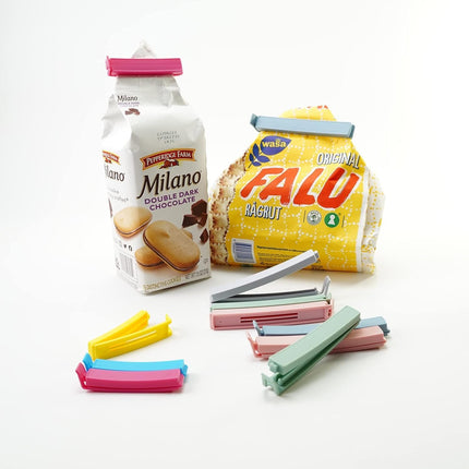 32 PCS Plastic Chip Clips for Food Packages, Curved Design Sealing Bag Clips for Food, Kitchen and Home, 2 Sizes(4.3inch x 20, 3.1inch x 12).